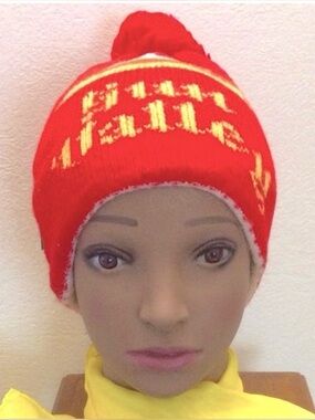 Vintage Sun Valley Ski Snow Hat Pompom Beanie Sparks, Nevada OS